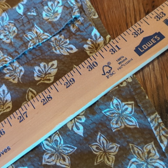 Catalina Short Sleeved Shirt. Sz XL. - Picture 7 of 11